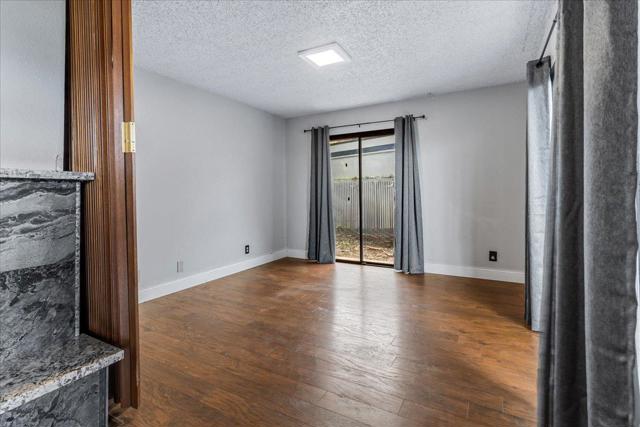 166 Kern Street, Salinas CA: https://media.crmls.org/mediaz/649e34ab-eb0c-416e-b6d4-09d85adb8c06.jpg