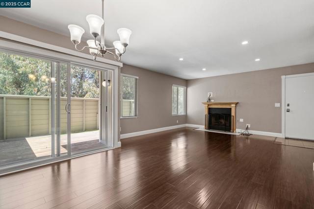 220 Apollo, Hercules CA: https://media.crmls.org/mediaz/649e843b-1bf1-4d79-8a46-dcca8e6a1b38.jpg