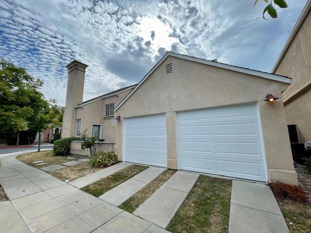 112 Concord Circle, Mountain View CA: https://media.crmls.org/mediaz/649ebc0c-087b-4d9c-bc79-2f8cf0dbcf85.jpg
