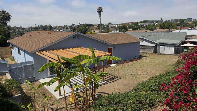 7462 Hanford Pl, San Diego CA: https://media.crmls.org/mediaz/649f131c-3600-4827-8905-396adc545ffb.jpg