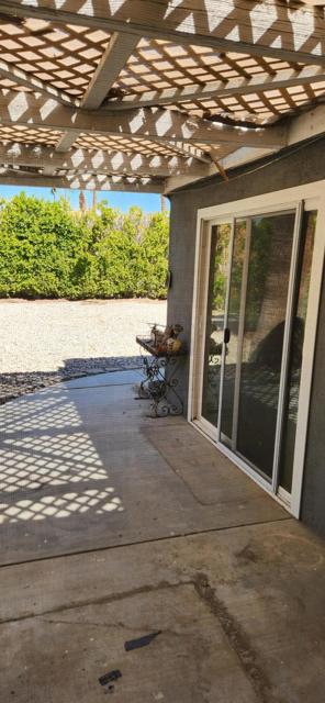 2272 N Starr Road, Palm Springs CA: https://media.crmls.org/mediaz/649fe649-235a-47f4-9339-41932490ff12.jpg