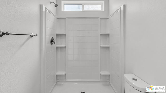 13704 Sarita Drive, Desert Hot Springs CA: https://media.crmls.org/mediaz/649fec11-2fcc-4fd5-a734-8b7f519d2748.jpg