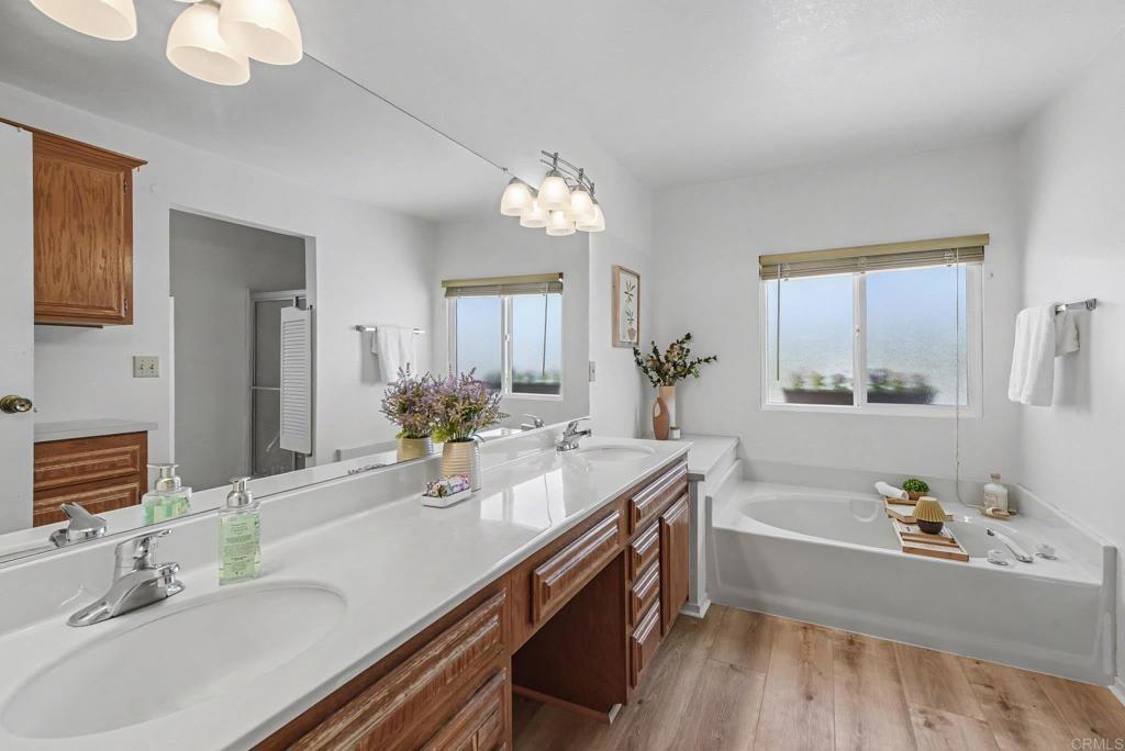 2010 W. San Marcos Blvd. - photo 18