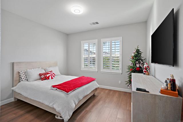 Detail Gallery Image 16 of 56 For 27702 Collier Dr, Menifee,  CA 92585 - 4 Beds | 3/1 Baths