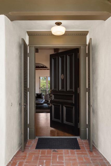 Image 3 of 26 For 4430 Arista St