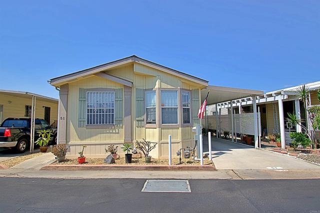 677 G Street, Chula Vista CA: https://media.crmls.org/mediaz/64a37d83-d35a-465a-9148-b9a6a7d721e5.jpg