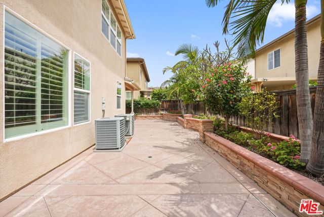 1230 Wisteria Avenue, La Habra CA: https://media.crmls.org/mediaz/64a5ee13-0ea5-4d09-8dfd-147649d32ef2.jpg