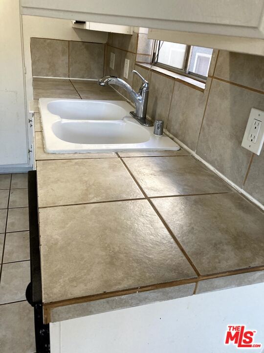 1338 14TH Street, Santa Monica CA: https://media.crmls.org/mediaz/64a5f3c3-1e7c-4aba-8d71-5a204d9fb5ff.jpg