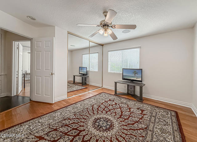 2848 Bayham Cir, Thousand Oaks CA: https://media.crmls.org/mediaz/64a5fd8b-b35f-4e7e-81b8-0993992dc872.jpg