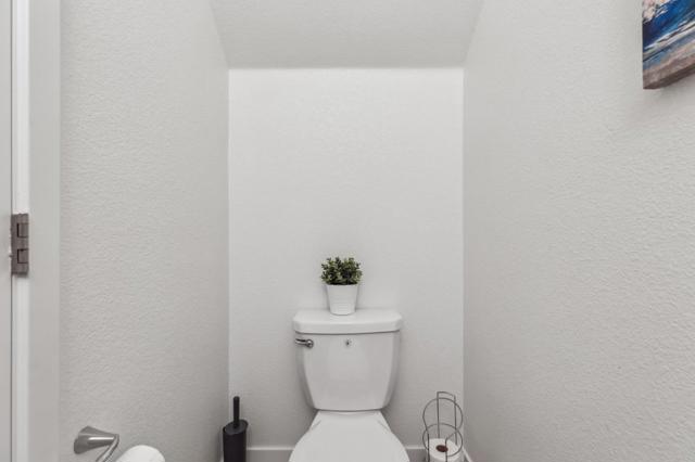 8906 Upbeat Way, Elk Grove CA: https://media.crmls.org/mediaz/64a62a7d-30f8-4f7e-80d9-b6f4d9f07ec1.jpg