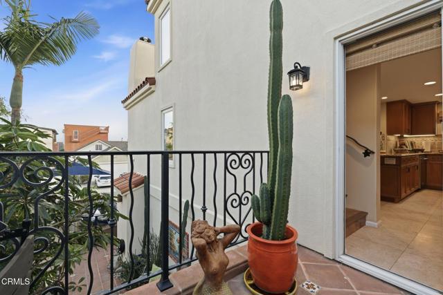 Detail Gallery Image 36 of 73 For 137 Fillmore Ave, Oxnard,  CA 93035 - 3 Beds | 3 Baths