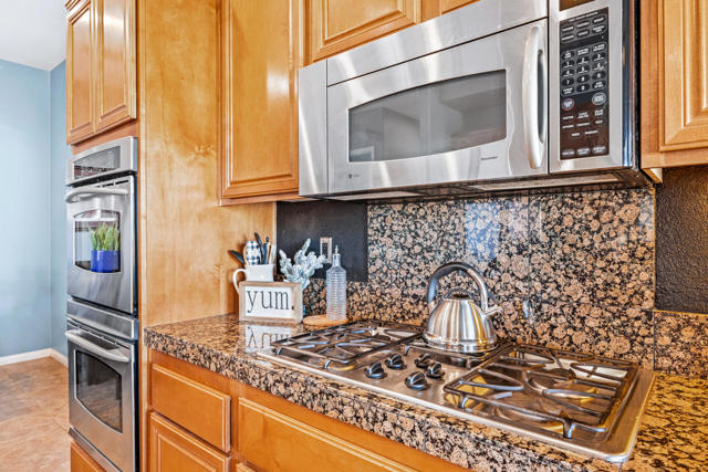 79704 Castille Drive, La Quinta CA: https://media.crmls.org/mediaz/64aa5f51-0a31-4fc4-ae39-dfa3238acb9e.jpg