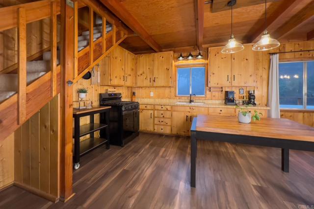 Detail Gallery Image 21 of 72 For 22234 Crestline Rd, Palomar Mountain,  CA 92060 - 3 Beds | 1/1 Baths