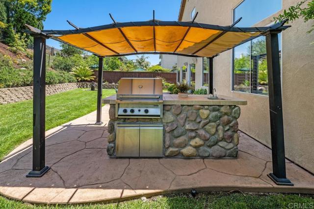 714 Bandak Court, San Marcos CA: https://media.crmls.org/mediaz/64ac8da1-bcd3-4bb2-8711-fe5c8f5d88f8.jpg