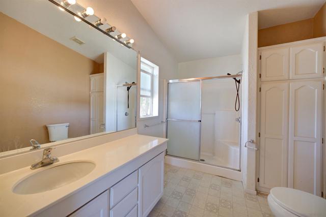 5720 Vista Serrano Way, Paso Robles CA: https://media.crmls.org/mediaz/64ace31b-9428-4418-90cd-90c311eda9a7.jpg