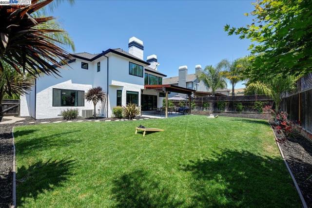 1890 Conte Way, Morgan Hill CA: https://media.crmls.org/mediaz/64ae5a9c-b453-45d7-b0a0-1a9dbf18314e.jpg