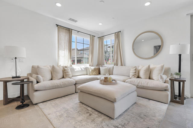 80208 Whisper Rock Way, La Quinta CA: https://media.crmls.org/mediaz/64afc224-2059-4f83-ba79-42920c480068.jpg