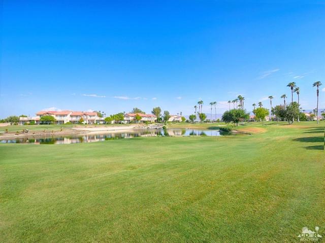 78127 Crimson Court, La Quinta CA: https://media.crmls.org/mediaz/64b0bfe2-c768-41a8-9376-e8ba30fcb79d.jpg