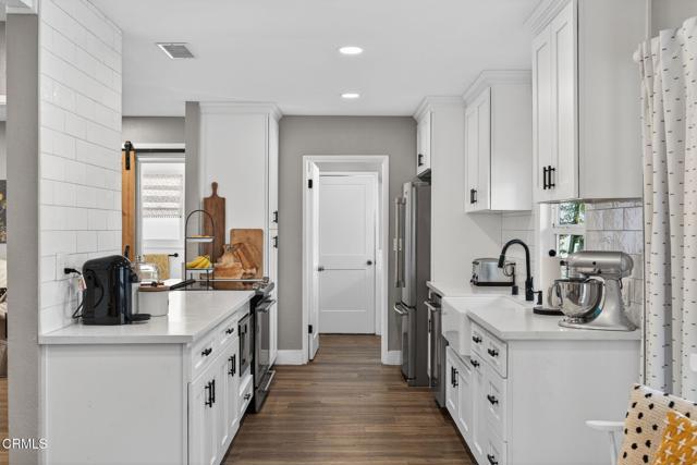 Detail Gallery Image 17 of 46 For 1328 Mariposa Dr, Santa Paula,  CA 93060 - 4 Beds | 2 Baths