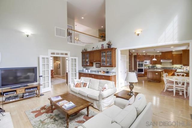 3591 Deer lake Park Rd, Julian CA: https://media.crmls.org/mediaz/64b2dbe0-93f1-4844-8f98-000229baf74d.jpg