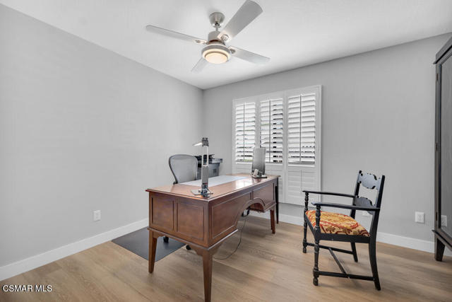 13101 Thomasville Court, Moorpark CA: https://media.crmls.org/mediaz/64b30529-c501-41fe-a443-4be93f12a148.jpg