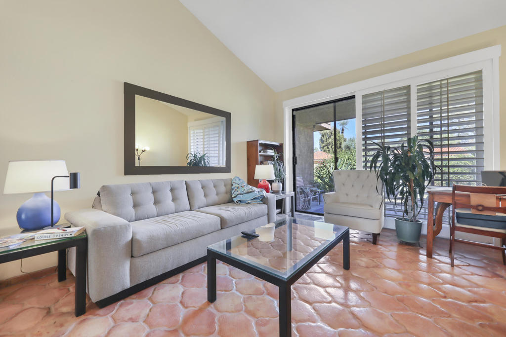 MLS #219136396DA image #1