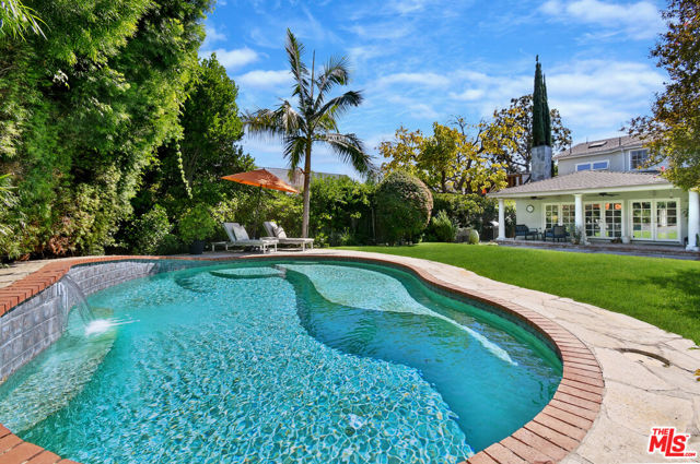 12359 Califa Street photo 71