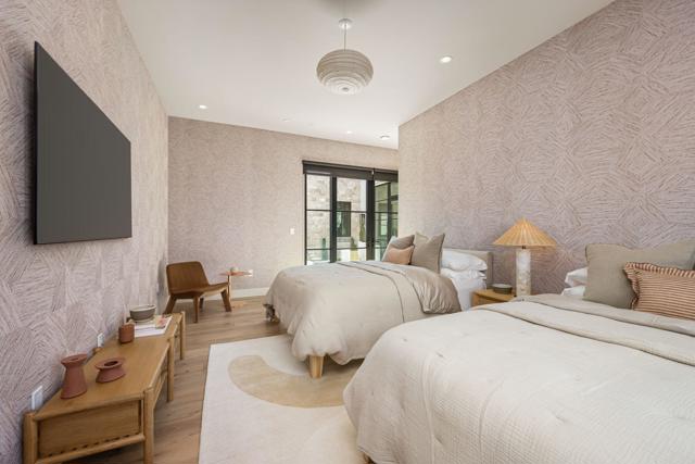 Image 54 of 63 For 78751 Deacon Drive