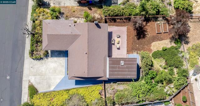 3608 VICTOR ST., Pinole CA: https://media.crmls.org/mediaz/64b463bb-aeb0-42a9-8de6-482f8ccda55d.jpg