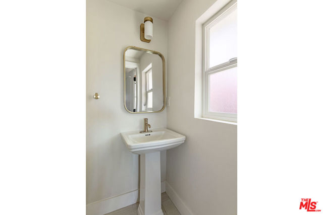 3921 Wawona Street, Los Angeles CA: https://media.crmls.org/mediaz/64b4e7a1-2e8e-4211-8f23-35f558608ea3.jpg