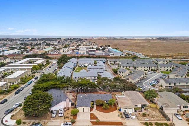 274 Cosky Drive, Marina CA: https://media.crmls.org/mediaz/64b54058-8cab-4870-83d0-4d066453c043.jpg
