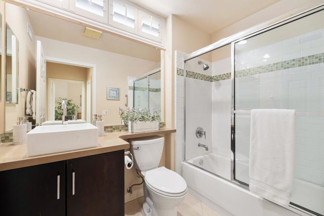 78352 Yucca Blossom Drive, Palm Desert CA: https://media.crmls.org/mediaz/64b66b7d-a935-4053-bc85-5f13f6205834.jpg