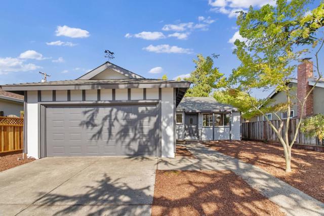 5712 Calpine Drive, San Jose CA: https://media.crmls.org/mediaz/64b69911-e638-43e7-ad91-754c57393c0a.jpg