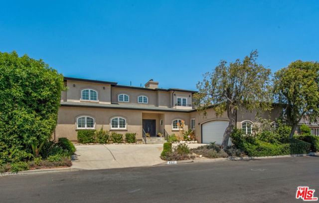 4521 Don Timoteo Drive, Los Angeles CA: https://media.crmls.org/mediaz/64b7c17b-cb5e-4790-95d6-4e8e3660a408.jpg