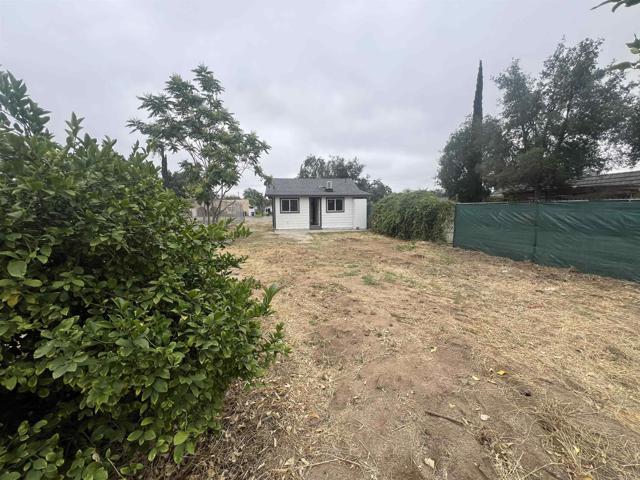 1021 D Street, Ramona CA: https://media.crmls.org/mediaz/64b83530-f44d-4688-9856-1fa8ce97bb2d.jpg