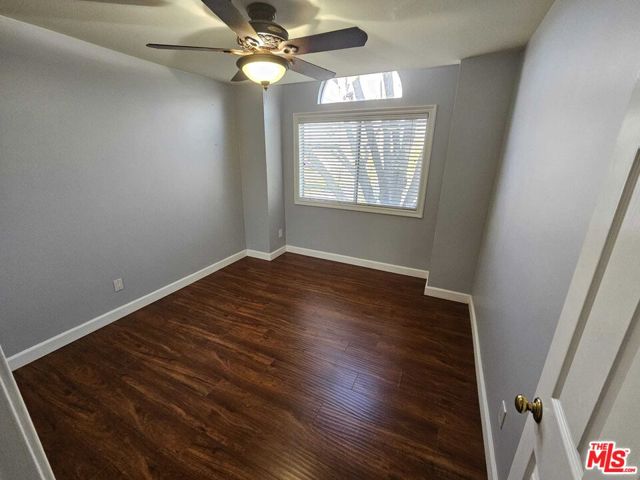 290 Ridgeton Lane, Simi Valley CA: https://media.crmls.org/mediaz/64b90b12-f75e-4464-900e-9dcb8404929e.jpg