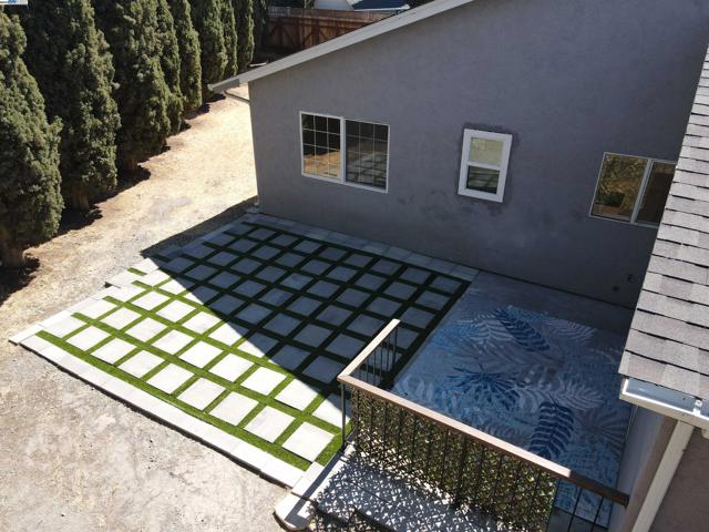 3481 Michael Pl, Bay Point CA: https://media.crmls.org/mediaz/64ba97ba-ab01-48ac-a294-1e129648407d.jpg