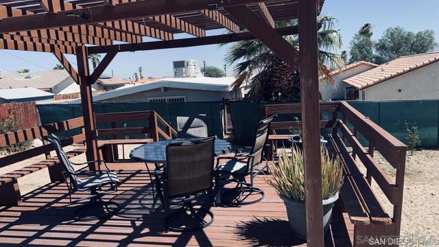 68205 Calle Azteca,  CA: https://media.crmls.org/mediaz/64bb2b45-31c2-4796-8242-7049f64f5407.jpg