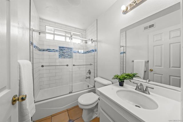1255 St Helena, Chula Vista CA: https://media.crmls.org/mediaz/64bb975f-39cf-4f60-bc2d-bca62d685e6d.jpg