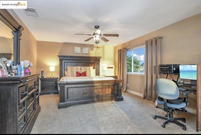 4930 Discovery Pt, Discovery Bay CA: https://media.crmls.org/mediaz/64bd97bc-4416-4908-8c47-a51399ba29f4.jpg