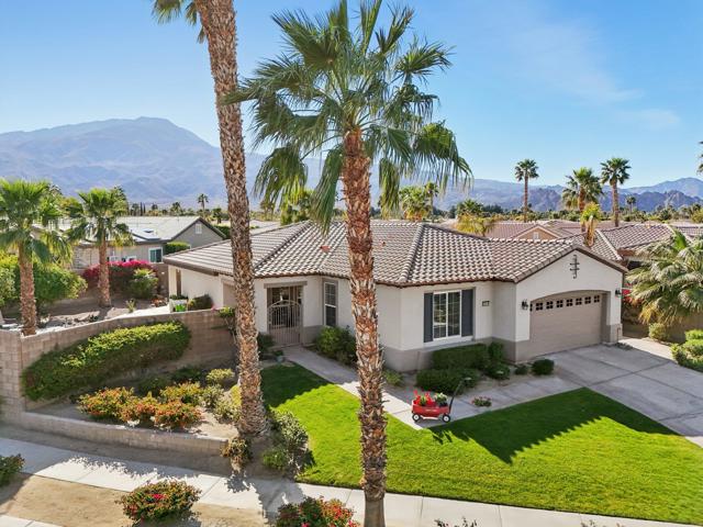 60519 Lace Leaf Court, La Quinta CA: https://media.crmls.org/mediaz/64be2d69-e667-45f9-8a3c-f7604f30b956.jpg