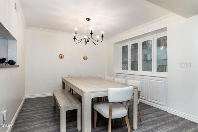 Detail Gallery Image 8 of 33 For 10037 Sunnybrae Ave, Los Angeles,  CA 91311 - 4 Beds | 2/1 Baths