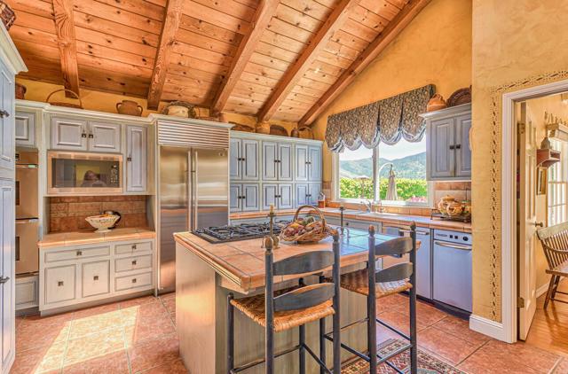 29225 Chualar Canyon Road, Chualar CA: https://media.crmls.org/mediaz/64c00740-efe1-4f04-8f75-3be6b0edbc75.jpg