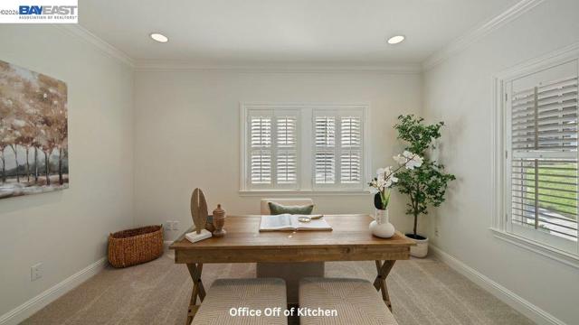 Image 24 of 60 For 5280 Sheridan Rd