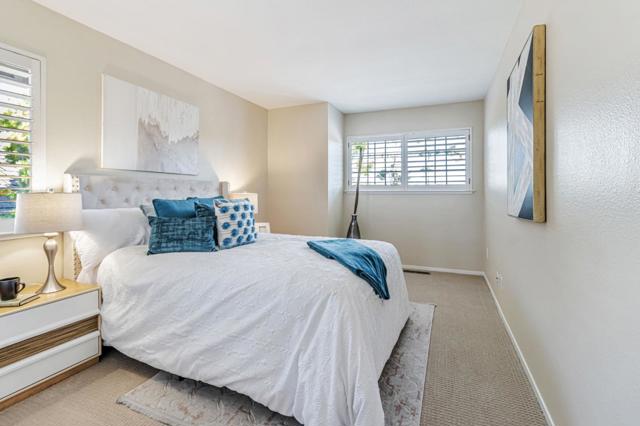 2959 Sea View Parkway, Alameda CA: https://media.crmls.org/mediaz/64c12628-c55b-4a44-861d-c37e984b61d2.jpg