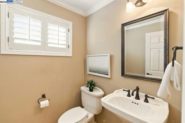 2680 Marina Ave., Livermore CA: https://media.crmls.org/mediaz/64c151a0-8adc-465b-b65d-c23232e7a270.jpg