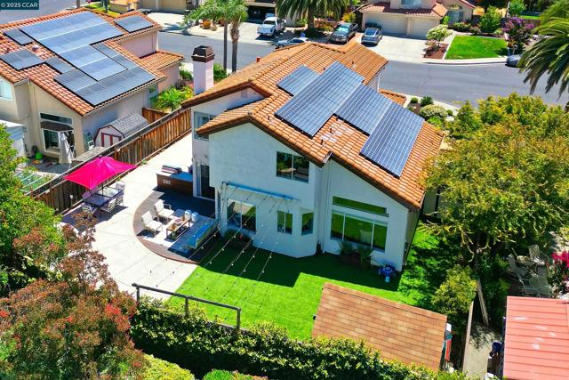 1021 Montclair Court, Livermore CA: https://media.crmls.org/mediaz/64c15902-a941-43cf-a082-d2b5ede8f586.jpg