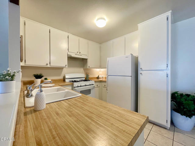 Detail Gallery Image 5 of 26 For 1300 Saratoga Ave #1315,  Ventura,  CA 93003 - 2 Beds | 1 Baths