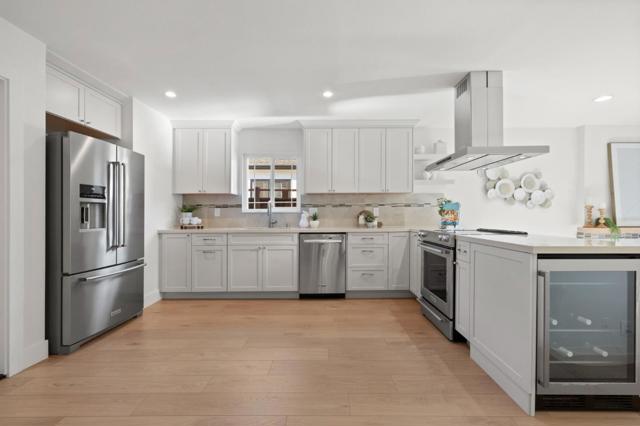 626 Harvester Drive, Foster City CA: https://media.crmls.org/mediaz/64c1b2d1-6eb3-499f-97d0-daa48e2b3634.jpg