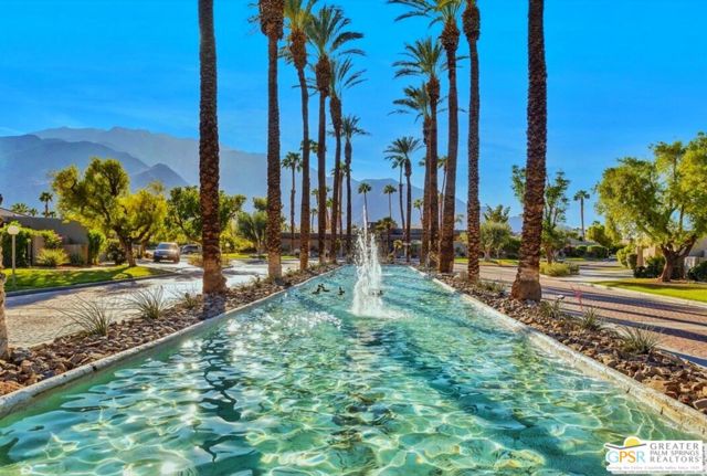 2861 Sundance Circle, Palm Springs CA: https://media.crmls.org/mediaz/64c3349a-5d0e-436b-b632-6ab849595188.jpg